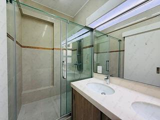 Mid Levels Central - Glory Mansion 12