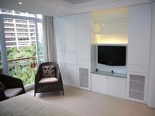 Poho - 236, Hollywood Road 04