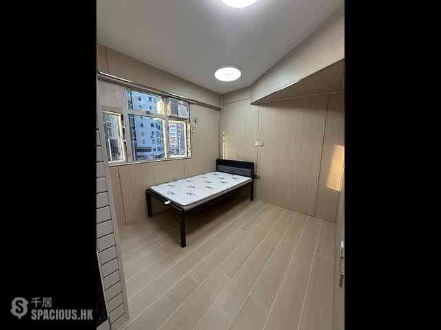 Causeway Bay - Lai Ming Lau 15