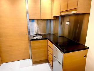 Sheung Wan - Tai Shing Building 04