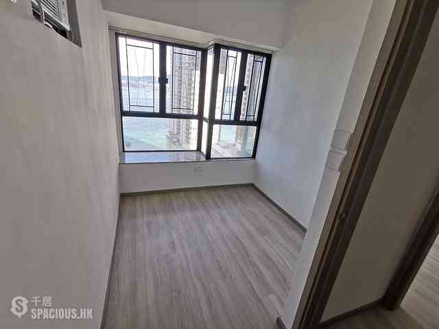 Kennedy Town - Centenary Mansion Block 2 07