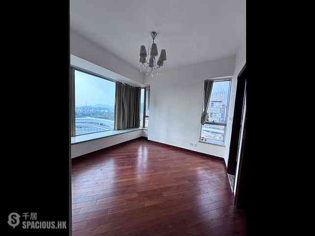 Yau Ma Tei - The Coronation Tower 1 05