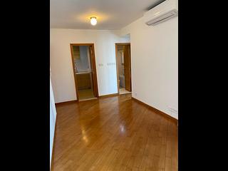 Wan Chai - The Zenith Phase 1 Block 3 05