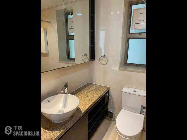 Wan Chai - The Zenith Phase 1 Block 3 07