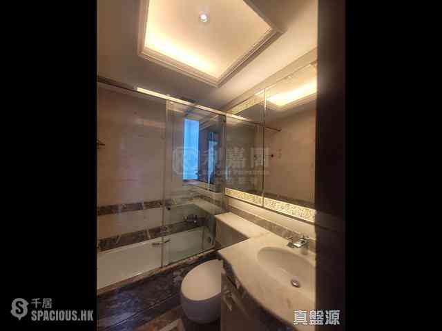 Yau Ma Tei - The Coronation Tower 1 02