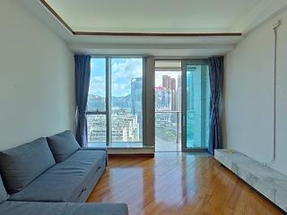 Yau Ma Tei - The Coronation Tower 1 05