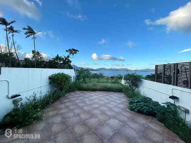 Clear Water Bay - Villa Pergola 06