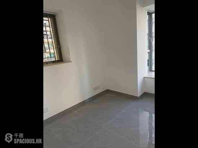 Wan Chai - The Zenith Phase 1 Block 1 03