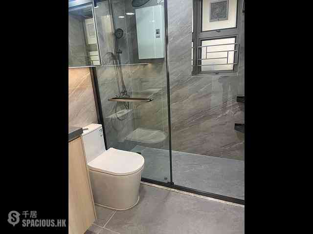 Wan Chai - The Zenith Phase 1 Block 1 08