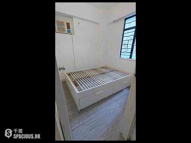 Sai Ying Pun - Hang Hing Court 07