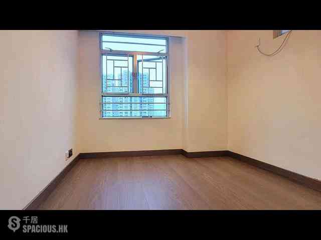 Quarry Bay - Kornhill Garden Block 10 07