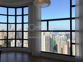 Central - Queen's Garden Tower C 04
