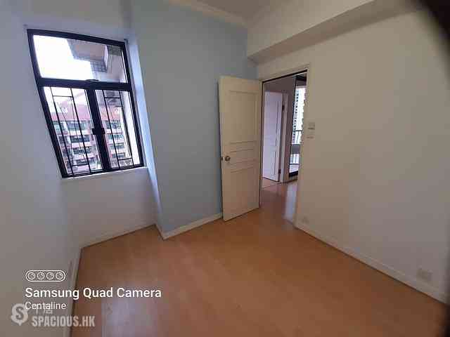 Mid Levels West - Scenic Heights Block 1 08