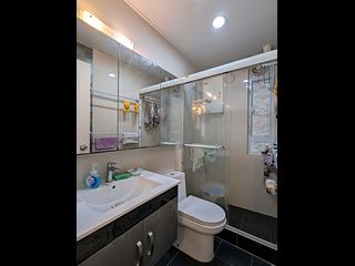 North Point - Seaview Building 14