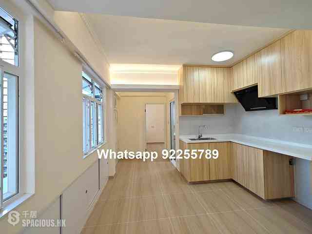 Sai Ying Pun - Hing Hon Building 03
