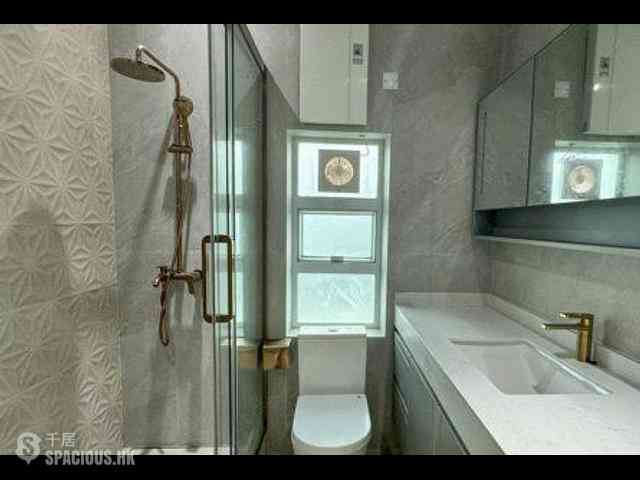 Shouson Hill - Pak Villa Block 41A-41B, Shouson Hill Road 05
