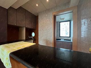 Mid Levels West - Wilton Place 04