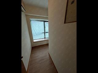 Mid Levels West - Wilton Place 12