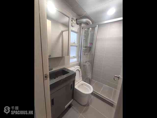 Wan Chai - Kam Lok Mansion 06