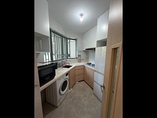 Tiu Keng Leng - Ocean Shores Phase 1 Block 6 02