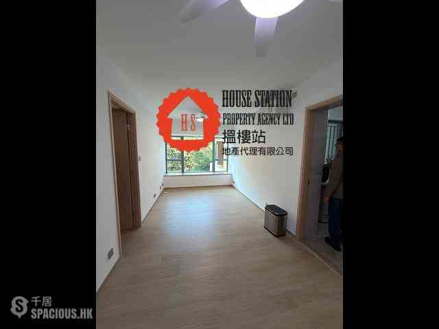 Tiu Keng Leng - Ocean Shores Phase 1 Block 6 01