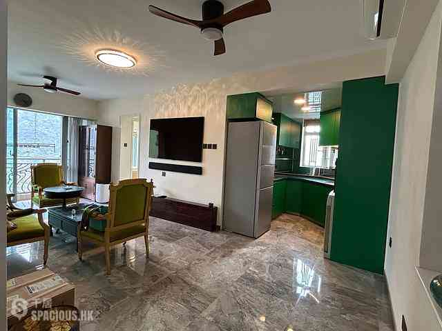 Tung Chung - Caribbean Coast Phase 4 Crystal Cove Tower 15 01