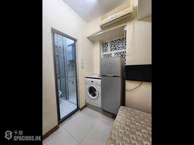 Causeway Bay - Lockhart House 03