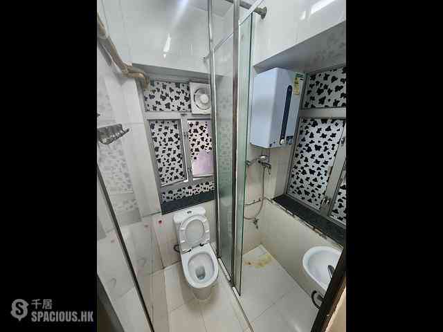 Causeway Bay - Lockhart House 05
