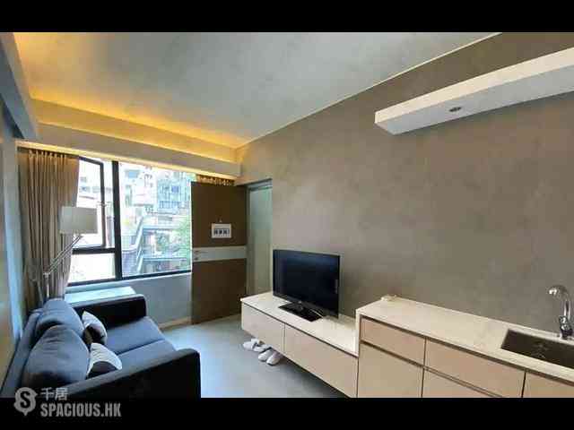 Wan Chai - Rich Garden 02
