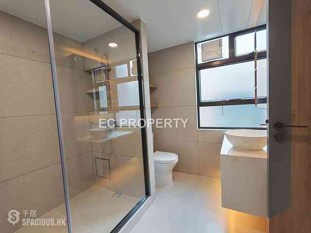 Mid Levels Central - Estoril Court Block 3 14