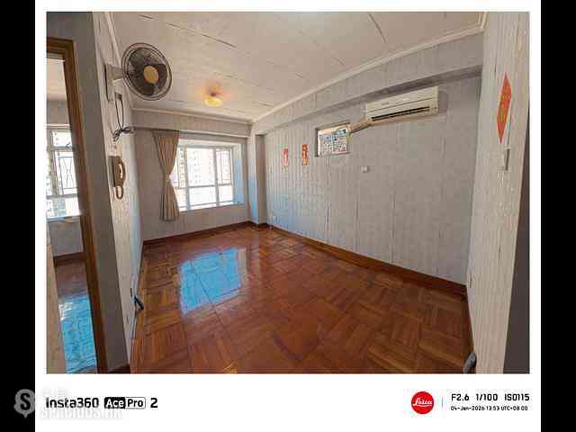 Sai Ying Pun - Yuk Ming Towers 01