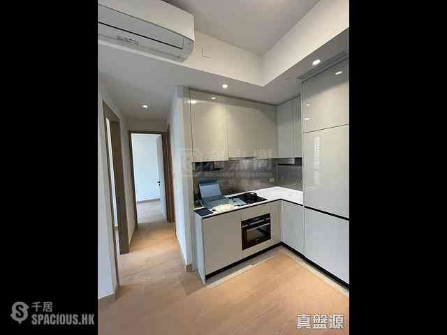 Lohas Park - Lohas Park Phase 12A Seasons Place Tower 3B 03