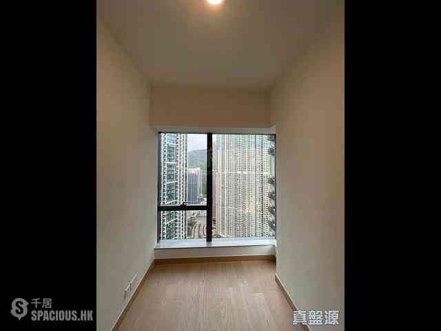 Lohas Park - Lohas Park Phase 12A Seasons Place Tower 3B 09