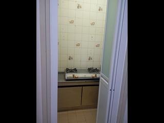 Mong Kok - Hung Wai Building Block 1 07