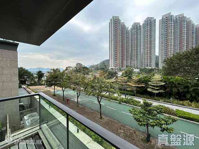 Tseung Kwan O - Capri 05