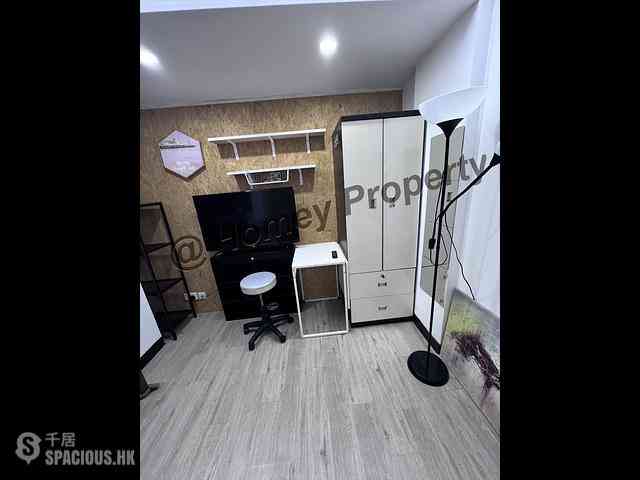 Tsim Sha Tsui - Long Kee Mansion 03