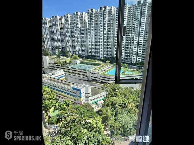 Quarry Bay - Mount Parker Lodge 01