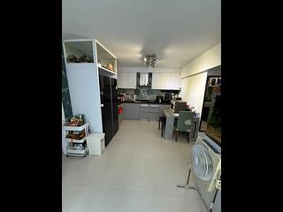 Quarry Bay - Mount Parker Lodge 03