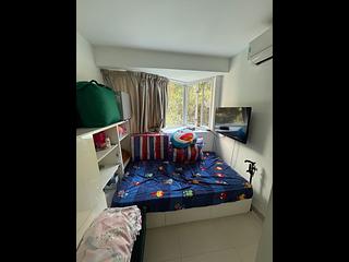 Quarry Bay - Mount Parker Lodge 06
