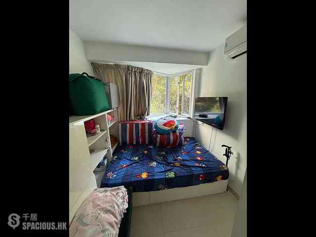 Quarry Bay - Mount Parker Lodge 06