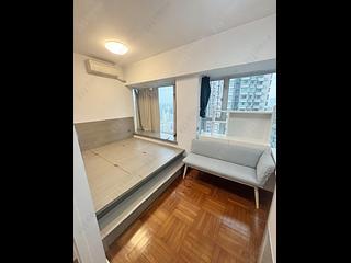 Tai Kok Tsui - Metro Harbour View Phase 2 Block 5 04