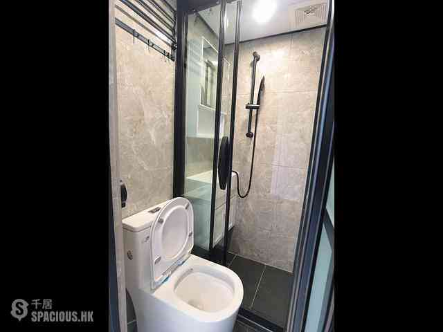 Tsim Sha Tsui - Comfort Building 02