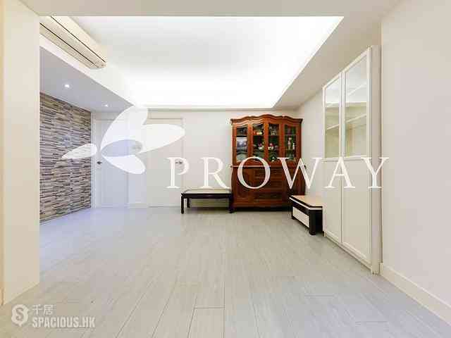 Causeway Bay - Yee Hing Building 03
