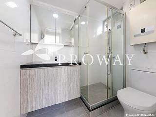 Causeway Bay - Yee Hing Building 06