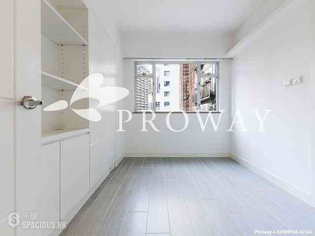 Causeway Bay - Yee Hing Building 07
