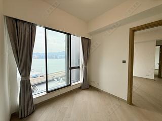 North Point - Victoria Harbour Phase 2B-3 Tower 2 04