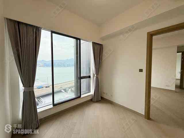 North Point - Victoria Harbour Phase 2B-3 Tower 2 04