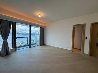 North Point - Victoria Harbour Phase 2B-3 Tower 1 02