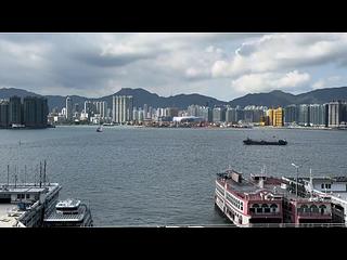 North Point - Victoria Harbour Phase 2B-3 Tower 1 07