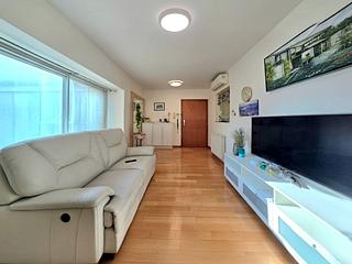 Tung Chung - Seaview Crescent 03